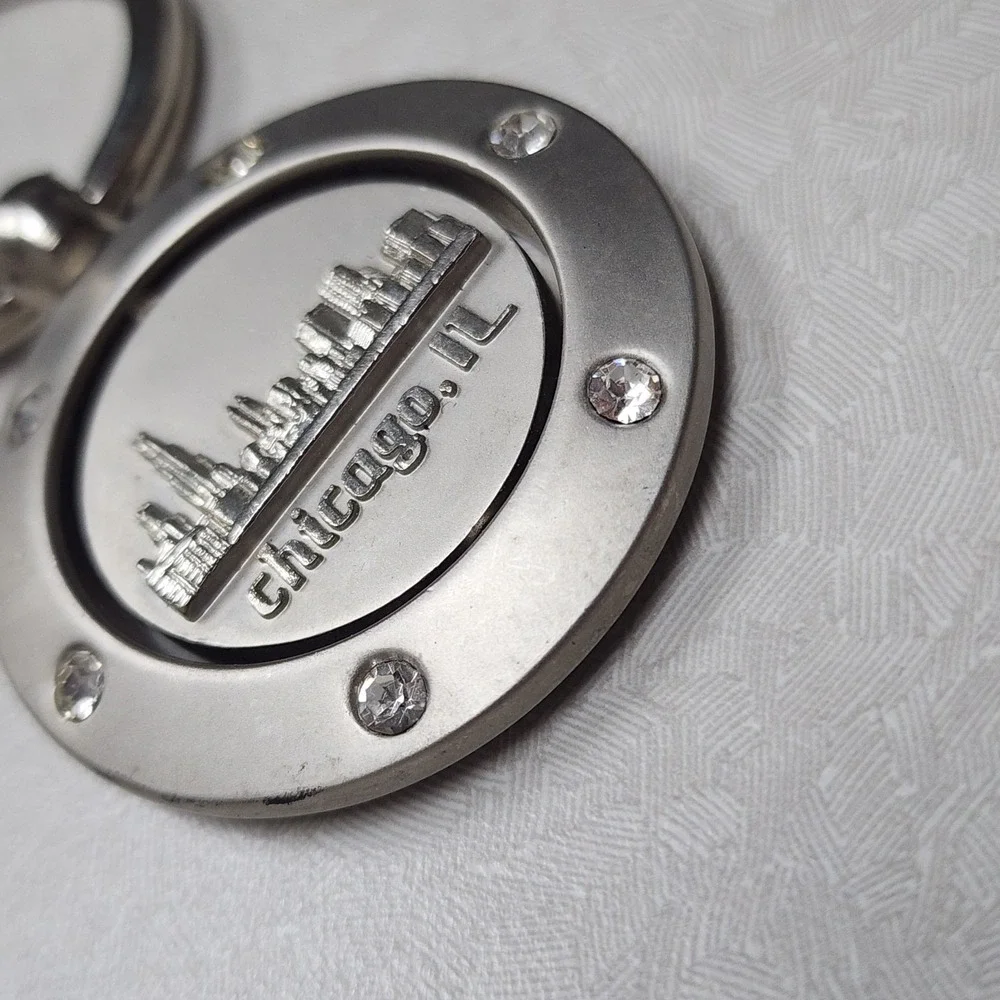 Chicago The Windy City Spinner Key Rhinestones Silver Spinning Key Chain